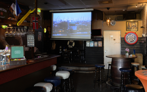 Cafe The Buccaneer2
